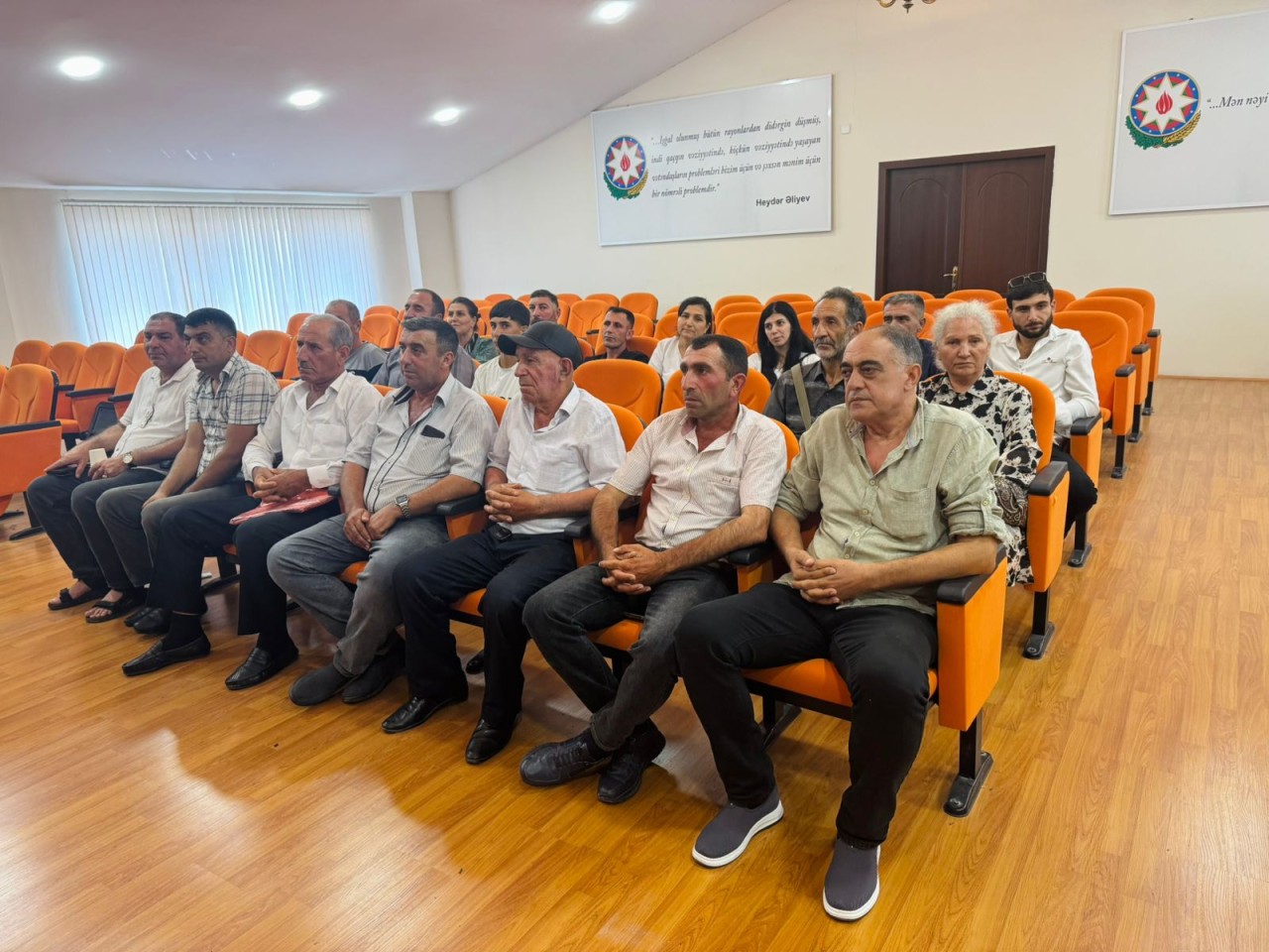 Ağdərə sakinləri mina təhlükəsi ilə bağlı maarifləndirildi - FOTOLAR